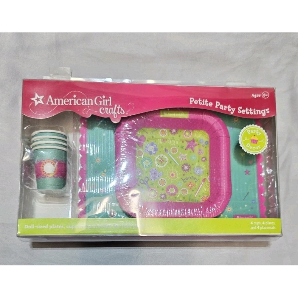 American Girl Doll Crafts Petite Party Settings 10 PC Plates Cups Placemats 2011